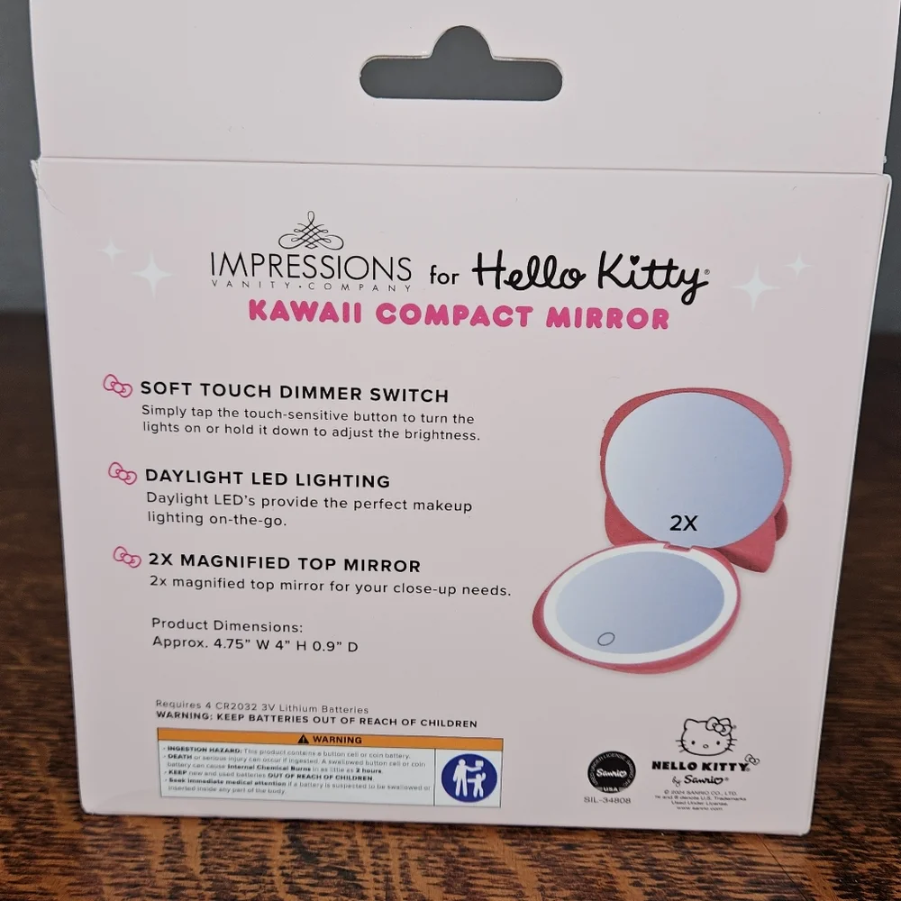 Hello Kitty Kawaii Battery Compact Mirror NIB - Picture 5 of 7